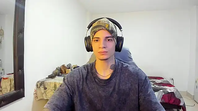 Snapshot of Balo_lovers chatting on February 9, 2026, 4:55 pm Balo lovers online show from February 9, 2026, 4:55 pm