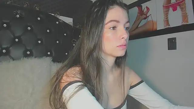 Snapshot of diana_queen_ chatting on March 5, 2026, 12:28 am diana queen online show from March 5, 2026, 12:28 am