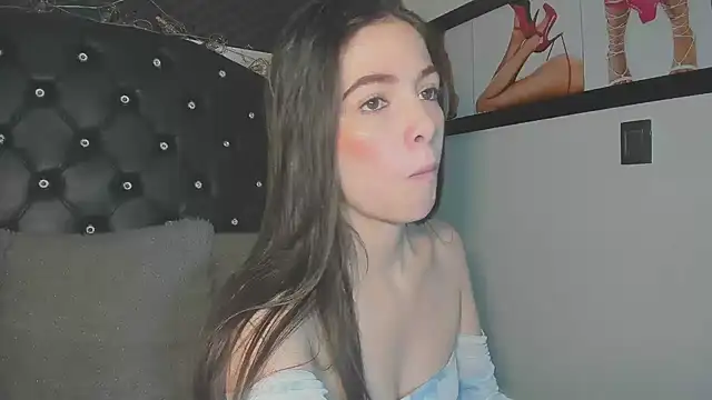 Snapshot of diana_queen_ chatting on April 1, 2026, 4:13 am diana queen online show from April 1, 2026, 4:13 am