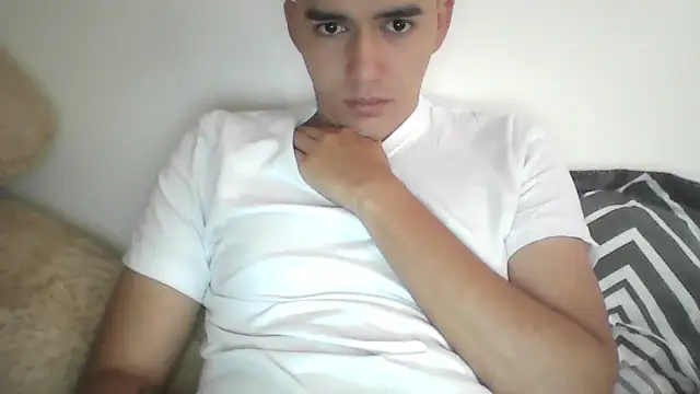 Estebitan vm online show from November 11, 2025, 1:33 pm