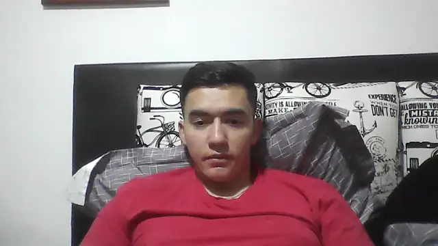 Snapshot of Estebitan_vm chatting on March 28, 2026, 8:14 am Estebitan vm online show from March 28, 2026, 8:14 am