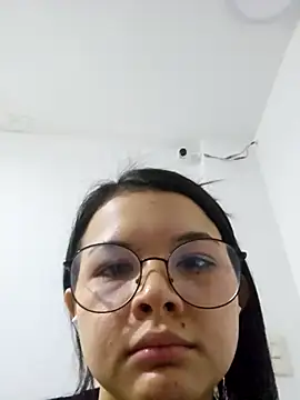 Snapshot of azumiichan chatting on March 1, 2026, 1:18 am azumiichan online show from March 1, 2026, 1:18 am