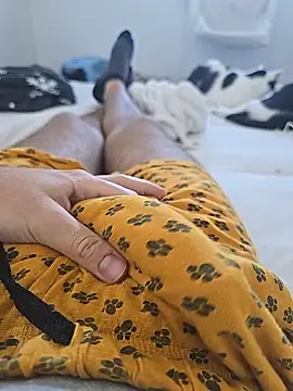 tibi2003 10 online show from September 20, 2025, 10:49 am