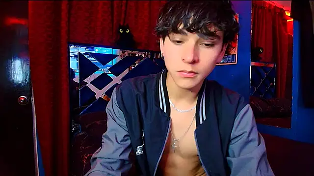 Snapshot of Luke_Howland chatting on November 21, 2025, 12:43 am Luke Howland online show from November 21, 2025, 12:43 am