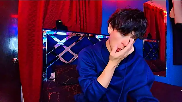 Snapshot of Luke_Howland chatting on December 2, 2025, 3:34 am Luke Howland online show from December 2, 2025, 3:34 am