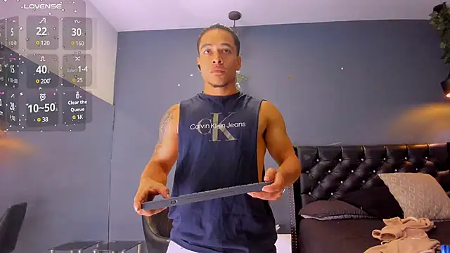 Bryson Collins  online show from March 18, 2025, 11:08 am