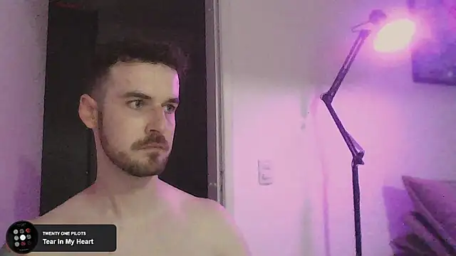 Snapshot of sexxxsutra chatting on February 11, 2025, 10:18 pm sexxxsutra online show from February 11, 2025, 10:18 pm