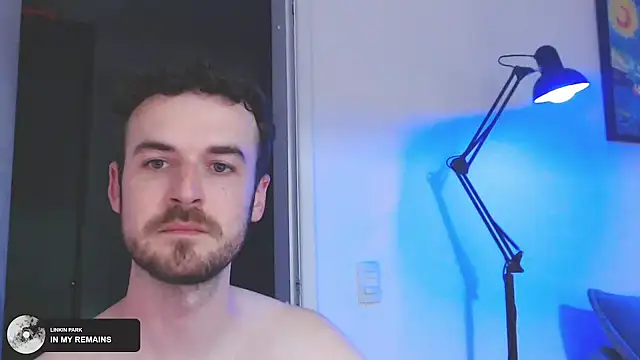 Snapshot of sexxxsutra chatting on March 15, 2025, 9:38 pm sexxxsutra online show from March 15, 2025, 9:38 pm