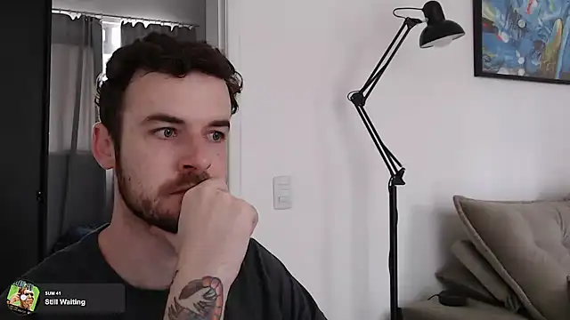 Snapshot of sexxxsutra chatting on March 16, 2025, 3:39 pm sexxxsutra online show from March 16, 2025, 3:39 pm