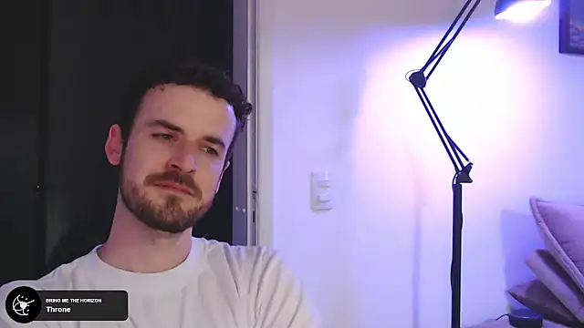 Snapshot of sexxxsutra chatting on March 21, 2025, 10:17 pm sexxxsutra online show from March 21, 2025, 10:17 pm