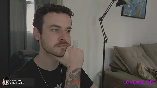 Snapshot of sexxxsutra chatting on September 8, 2025, 2:16 pm sexxxsutra online show from September 8, 2025, 2:16 pm