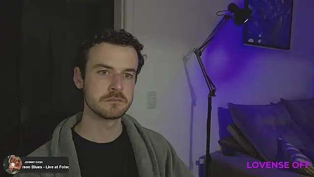 Snapshot of sexxxsutra chatting on September 9, 2025, 10:42 pm sexxxsutra online show from September 9, 2025, 10:42 pm