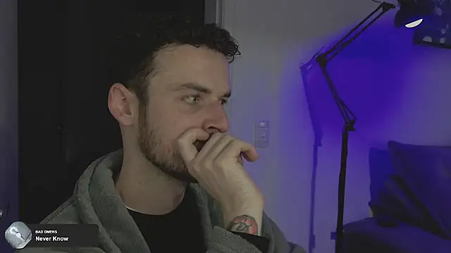 Snapshot of sexxxsutra chatting on October 8, 2025, 11:13 pm sexxxsutra online show from October 8, 2025, 11:13 pm