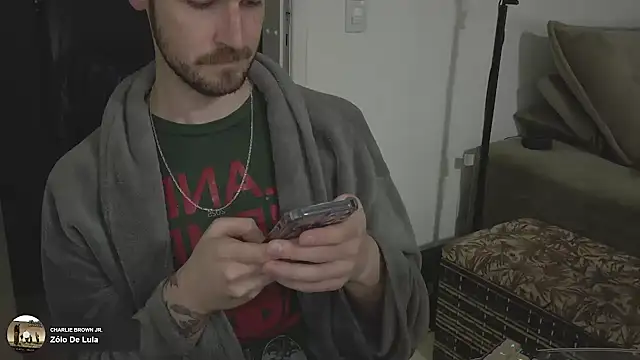 Snapshot of sexxxsutra chatting on October 11, 2025, 9:35 pm sexxxsutra online show from October 11, 2025, 9:35 pm