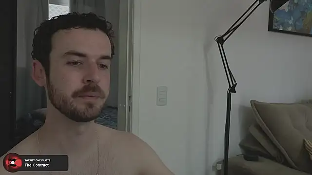 Snapshot of sexxxsutra chatting on October 27, 2025, 7:18 pm sexxxsutra online show from October 27, 2025, 7:18 pm