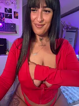 CarolaDrago online show from May 14, 2026, 10:11 am