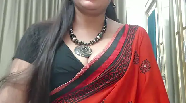 desi-maisa130 online show from January 12, 2025, 4:50 pm