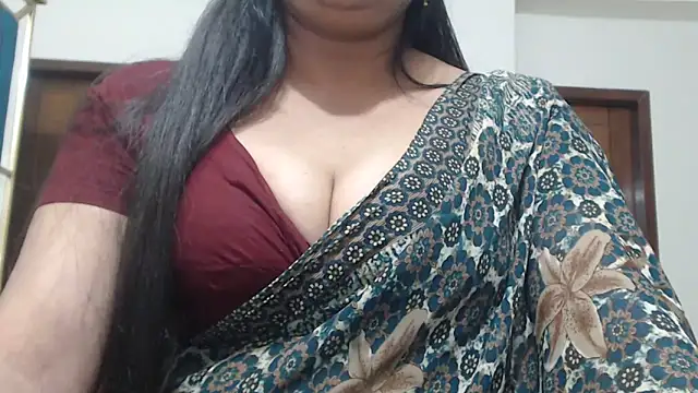 desi-maisa130 online show from May 6, 2026, 5:40 pm