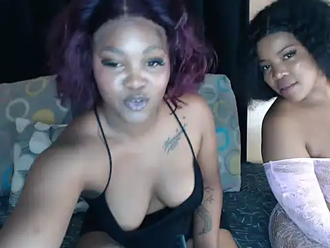 charmainexxx online show from August 9, 2026, 3:23 am