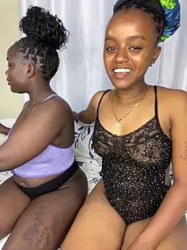 Snapshot of Doublefreaks chatting on October 23, 2025, 9:57 pm Doublefreaks online show from October 23, 2025, 9:57 pm