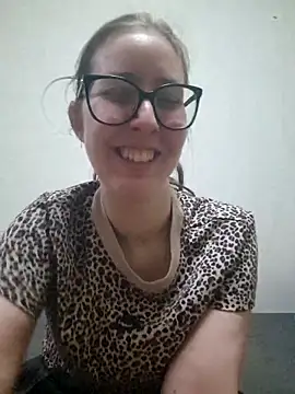 Snapshot of Sarah459 chatting on January 18, 2026, 6:44 pm Sarah459 online show from January 18, 2026, 6:44 pm