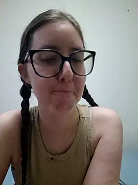 Snapshot of Sarah459 chatting on February 3, 2026, 7:19 pm Sarah459 online show from February 3, 2026, 7:19 pm