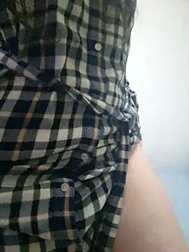 Snapshot of Sarah459 chatting on February 16, 2026, 7:10 pm Sarah459 online show from February 16, 2026, 7:10 pm