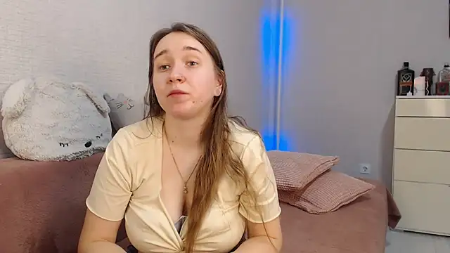 Snapshot of lovely_hayley chatting on January 21, 2025, 8:43 pm lovely hayley online show from January 21, 2025, 8:43 pm