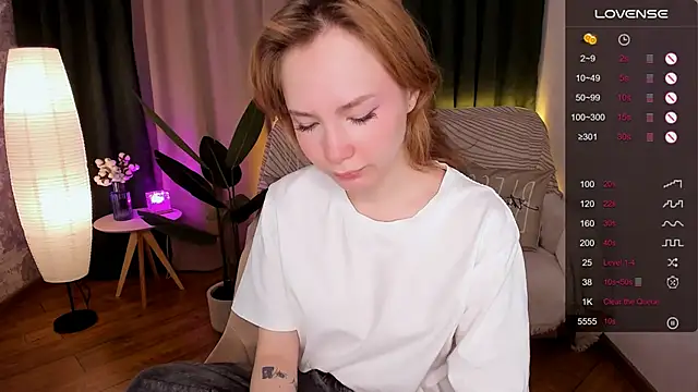 LanaBlu  online show from January 10, 2025, 2:04 am