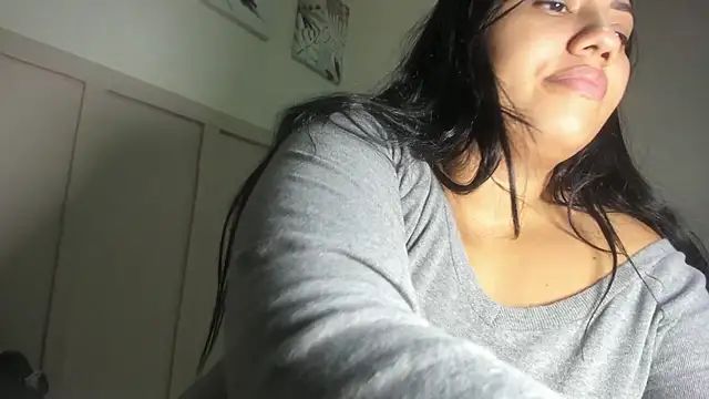 Snapshot of AvrilRizoX chatting on December 14, 2024, 10:50 pm AvrilRizoX online show from December 14, 2024, 10:50 pm