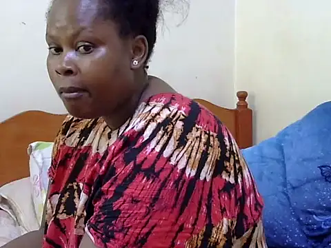 Snapshot of Pretty_lilly02 chatting on January 11, 2026, 10:42 am Pretty lilly02 online show from January 11, 2026, 10:42 am