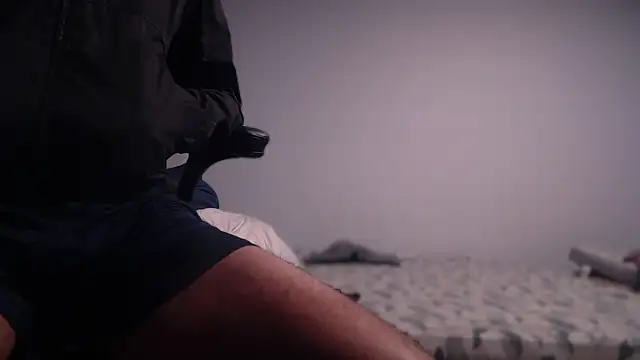 flexingplexico online show from February 12, 2025, 12:44 pm