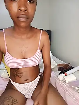 RichPussy1818 online show from June 13, 2026, 4:38 pm