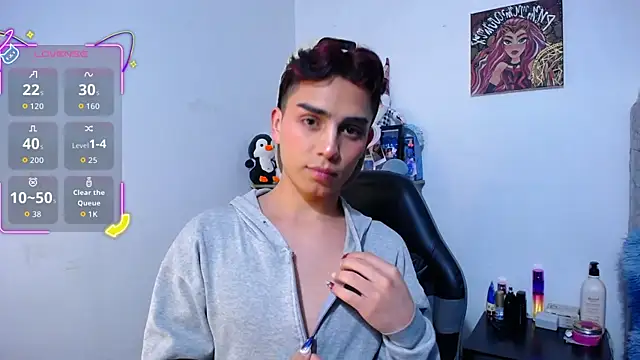 Snapshot of OwenBluee chatting on January 7, 2026, 6:05 am OwenBluee online show from January 7, 2026, 6:05 am