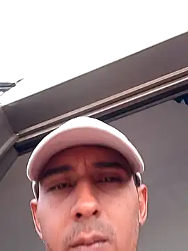 paisa233 online show from October 25, 2025, 7:30 pm