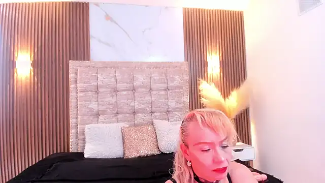 Snapshot of AnastasiaTaylor_ chatting on November 11, 2025, 8:09 pm AnastasiaTaylor online show from November 11, 2025, 8:09 pm