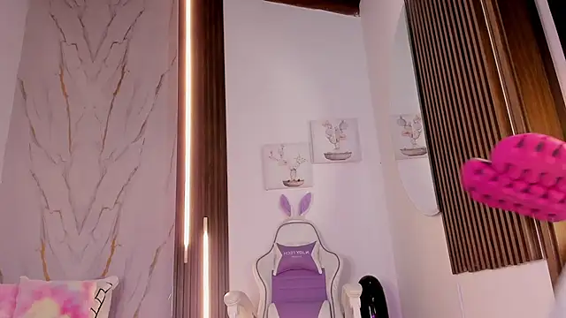 Snapshot of mia_six66 chatting on November 14, 2025, 11:53 am mia six66 online show from November 14, 2025, 11:53 am