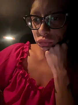 Snapshot of myloveforyouu chatting on October 11, 2025, 11:20 am myloveforyouu online show from October 11, 2025, 11:20 am