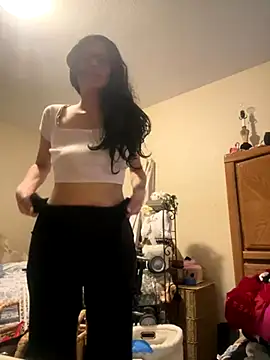 Snapshot of myloveforyouu chatting on October 15, 2025, 12:38 pm myloveforyouu online show from October 15, 2025, 12:38 pm