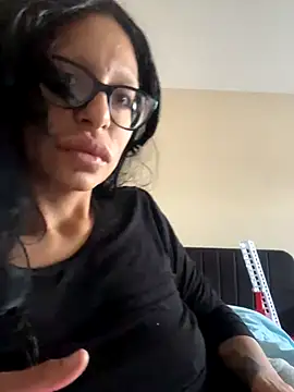 Snapshot of myloveforyouu chatting on October 20, 2025, 1:44 pm myloveforyouu online show from October 20, 2025, 1:44 pm