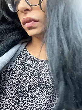 Snapshot of myloveforyouu chatting on December 2, 2025, 6:36 pm myloveforyouu online show from December 2, 2025, 6:36 pm