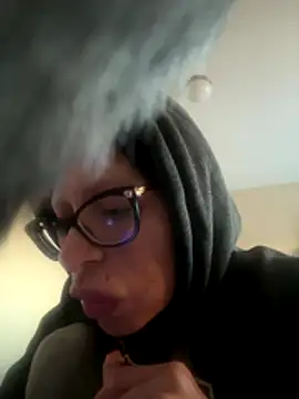 Snapshot of myloveforyouu chatting on December 19, 2025, 1:29 pm myloveforyouu online show from December 19, 2025, 1:29 pm