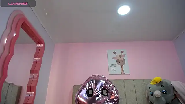 Snapshot of lizzyluk_ch chatting on January 30, 2025, 4:34 pm lizzyluk ch online show from January 30, 2025, 4:34 pm