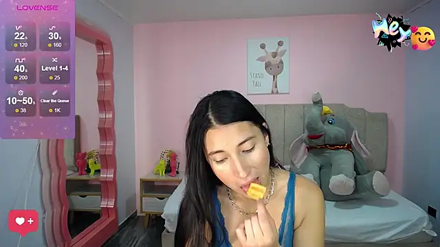 Snapshot of lizzyluk_ch chatting on February 12, 2025, 4:33 pm lizzyluk ch online show from February 12, 2025, 4:33 pm
