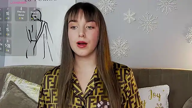 Snapshot of Sofia_Hugs chatting on January 25, 2025, 5:19 pm Sofia Hugs online show from January 25, 2025, 5:19 pm