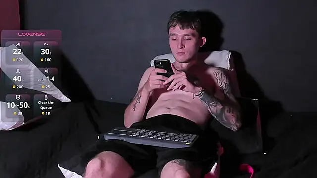 Dylanwhite23  online show from October 18, 2025, 8:20 pm