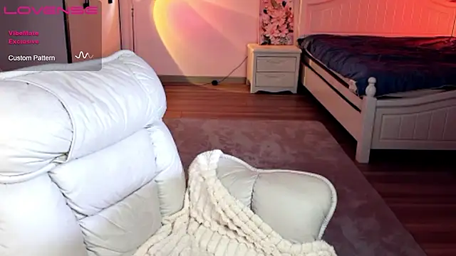 Snapshot of JoooJo_ chatting on January 7, 2026, 1:46 pm JoooJo online show from January 7, 2026, 1:46 pm