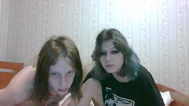 Snapshot of Crystal_Love_Porn chatting on December 6, 2024, 4:03 am Crystal Love Porn online show from December 6, 2024, 4:03 am