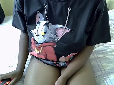 Snapshot of prettylacey3 chatting on March 5, 2026, 6:42 am prettylacey3 online show from March 5, 2026, 6:42 am