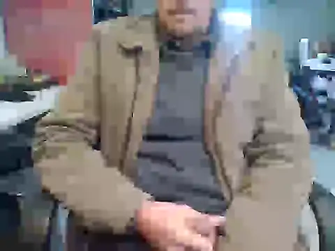 Snapshot of Raimundo1971 chatting on June 2, 2026, 4:09 pm Raimundo1971 online show from June 2, 2026, 4:09 pm